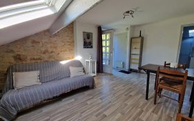 Appartement à 1km de Sarlat à la campagne